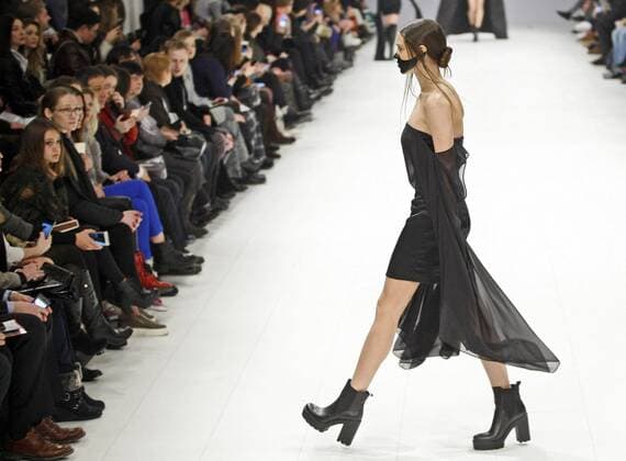 February 8, 2017 - Kiev, Ukraine - A model presents a creation by Ukrainian designer IVAN FOTESKO, during the Ukrainian Fashion Week in Kiev, Ukraine, on 08 February 2017. The fashion event presents Fall Winter 2017 18 collections by Ukrainian and International designers from 4 to 8 February. Kiev Ukraine - ZUMAg194 20170208_zap_g194_039 Copyright: xSergxGlovnyx