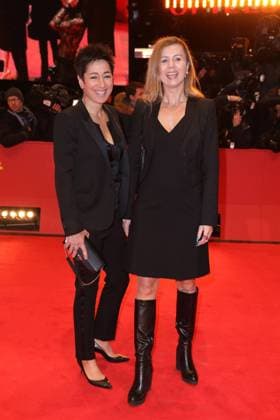 67. Berlinale - Premiere Eröffnungsfilm Django Dunja Hayali und Pamela Schobeß bei der Eroeffnung der 67. Berlinale mit der Premiere von Django am 9.02.2017 in Berlin Berlinale 2017 Opening und Django Premiere in Berlin, 2017 