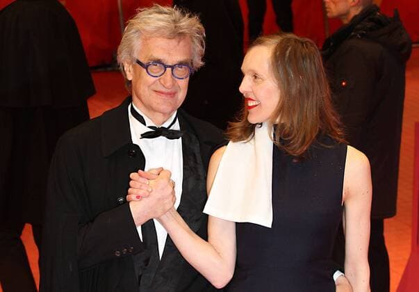 67. Berlinale - Premiere Eröffnungsfilm Django Eröffnung der 67.Berlinale in Berlin Berlinale Palast - Wim Wenders und Frau Donata 67. Berlinale