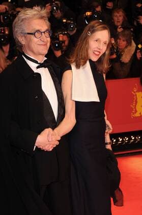 67. Berlinale - Premiere Eröffnungsfilm Django 215421 Thomas Bohlen Starface 2017-02-09 Berlin Allemagne 67th Berlinale. Berlin International Film Festival. Premiere of themovie Django Director Etienne Comar, actress Cecile de France, actor Reda Kateb Berlin, Germany, February 9th 2017 Wenders, Wim; Wenders-Schmidt, Donata  Copyright: xThomasxBohlenx xStarfacex STAR_215421_003