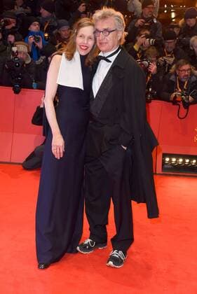 67. Berlinale - Premiere Eröffnungsfilm Django Wim Wenders mit Ehefrau Donata 67. Internationale Filmfestspiele Berlin (Berlinale) -Eröffnungsgala im Berlinale Palast am Potsdamer Platz in Berlin am 09.02.2017