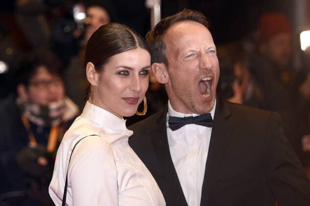 67. Berlinale - Premiere Eröffnungsfilm Django Wotan Wilke Möhring and his girlfriend Cosima attending the opening ceremony with the Django premiere at the 67th Berlin International Film Festival Berlinale 2017 at Berlinale Palast on February 9, 2017 in Berlin, Germany. Foto:xC.xNiehausx xFuturexImage