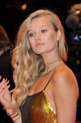 67. Berlinale - Premiere Eröffnungsfilm Django 67th Berlin International Film Festival. Festival Internazionale del Cinema di Berlino. Red Carpet film Django . Pictured: Toni Garrn  Copyright: xLennyx xIPAx xPoolxRoma2x