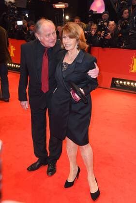 67. Berlinale - Premiere Eröffnungsfilm Django Senta Berger mit Ehemann Michael Verhoeven 67. Internationale Filmfestspiele Berlin (Berlinale) -Eröffnungsgala im Berlinale Palast am Potsdamer Platz in Berlin am 09.02.2017
