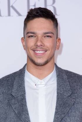 . 09 02 2017. London, United Kingdom. Matt Terry arrives at the Fifty Shades Darker - UK film premiere. Odeon, Leicester Square.  xChrisxJosephx xi-Imagesx IIM-14351-0063