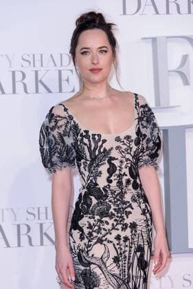 . 09 02 2017. London, United Kingdom. Dakota Johnson arrives at the Fifty Shades Darker - UK film premiere. Odeon, Leicester Square.  xChrisxJosephx xi-Imagesx IIM-14351-0068