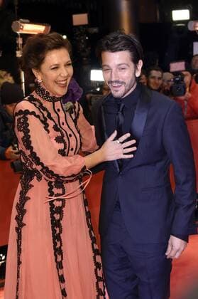 Maggie Gyllenhaal and Diego Luna attending the opening ceremony with the Django premiere at the 67th Berlin International Film Festival Berlinale 2017 at Berlinale Palast on February 9, 2017 in Berlin, Germany. Foto:xF.xKernx xFuturexImage