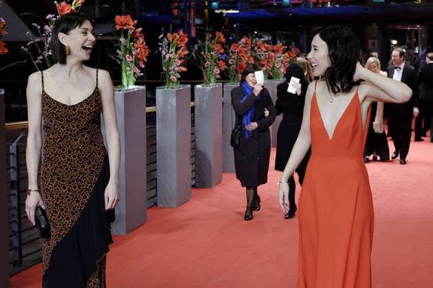 Schauspielerin Christiane Paul und Schauspielerin Sibel Kekilli anlässlich der Eröffnung der 67. Berlinale mit dem Film DJANGO 67. Internationale Filmfestspiele Berlin