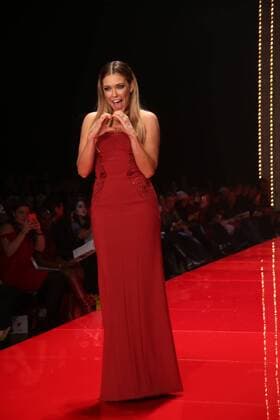February 9, 2017 - New York, New York, U.S. - RACHEL PLATTEN attends the American Heart Association s Go Red for Women Red Dress Collection, presented by Macy s.Hammerstein Ballroom,NYC.February 9, 2017.Photos by , Photos Inc.2017 New York U.S. - ZUMAms4_ 20170209_zaf_ms4_033 Copyright: xSoniaxMoskowitzx