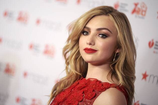 Peyton List bei der American Heart Association s Go Red For Women Red Dress Collection Modenschau im Rahmen der New York Fashion Week im Hammerstein Ballroom. New York, 09.02.2017 Foto:xD.xVanxTinex xFuturexImage
