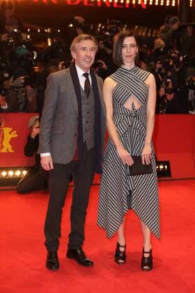 Steve Coogan und Rebecca Hall, die beiden Schauspieler bei der The Dinner Film Premiere im Rahmen der 67. Internationale Filmfestspiele Berlin Berlinale am 10.02.2017 in Berlin Berlinale 2017- The Dinner Filmpremiere 