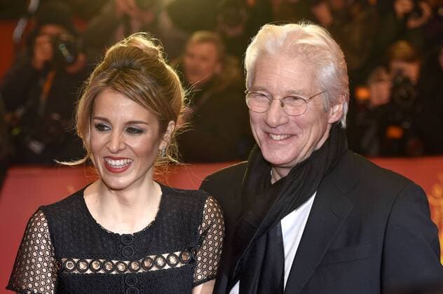 Richard Gere and his girlfriend Alejandra Silva attending the The Dinner premiere at the 67th Berlin International Film Festival Berlinale 2017 at Berlinale Palast on February 10, 2017 in Berlin, Germany. Foto:xC.xNiehausx xFuturexImage