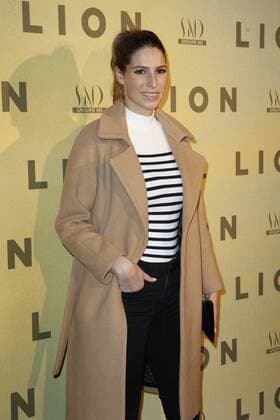 Laury Thilleman CELEBRITES : Premiere Filmpremiere Film Lion - Paris - 10 02 2017 GwendolineLeGoff Panoramic 