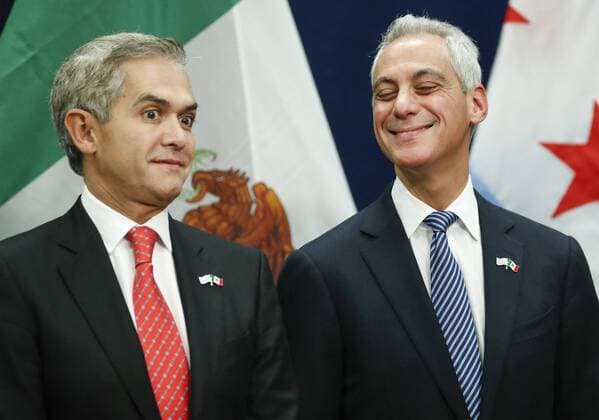 PK zur Städtepartnerschaft zwischen Chicago und Mexico City Mexico City s Chief of Government, Miguel Angel Mancera (L), speaks before Chicago Mayor, Rahm Emanuel (R), during a press conference at the Mayor s Office in Chicago, Illinois, USA, 10 February 2017. Chicago Mayor Rahm Emanuel and Mexico City s Miguel Ángel Mancera met today to solidify the cultural and economic ties that have united these two sister cities since 2013. EMANUEL AND MANCERA DECIDED TO SOLIDIFY LOOSES DESPITE THE TIME OF TENSION !ACHTUNG: NUR REDAKTIONELLE NUTZUNG!  Copyright: xKAMILxKRZACZYNSKIx SHM65 20170211-636223802678532428