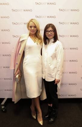 (170211) -- NEW YORK, Feb. 11, 2017 -- Tiffany Trump (L) poses for a photo with Chinese designer Wang Tao at the backstage before the fashion show of Chinese designer Wang Tao during the New York Fashion Week in New York, the United States, on Feb. 11, 2017. At the invitation of the designer Wang Tao, Tiffany Trump, daughter of U.S. President Donald Trump, watched the Taoray Wang show as a guest on Saturday. ) U.S.-NEW YORK-FASHION WEEK-TIFFANY TRUMP WangxYing 