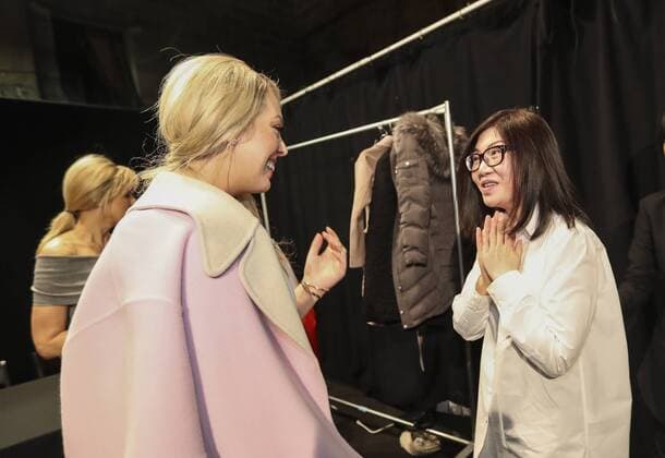 (170211) -- NEW YORK, Feb. 11, 2017 -- Tiffany Trump (L) talks with Chinese designer Wang Tao at the backstage before the fashion show of Chinese designer Wang Tao during the New York Fashion Week in New York, the United States, on Feb. 11, 2017. At the invitation of the designer Wang Tao, Tiffany Trump, daughter of U.S. President Donald Trump, watched the Taoray Wang show as a guest on Saturday. ) U.S.-NEW YORK-FASHION WEEK-TIFFANY TRUMP WangxYing 