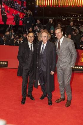 Stanley Tucci, Geoffrey Rus und Armie Hammer auf der Berlinale 2017 Stanley Tucci, Geoffrey Rus und Armie Hammer (v.l.n.r.) auf der Berlinale für den Film Final Portrait am 11.02.2017