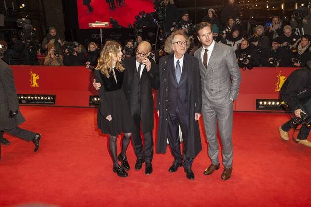 Clemence Poesy, Stanley Tucci, Geoffrey Rus und Armie Hammer auf der Berlinale 2017 Clemence Poesy, Stanley Tucci, Geoffrey Rus und Armie Hammer (v.l.n.r.) auf der Berlinale für den Film Final Portrait am 11.02.2017