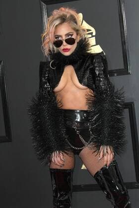 February 12, 2017 - Los Angeles, CA, United States - 12 February 2017 - Los Angeles, California - Lady Gaga. 59th Annual GRAMMY Awards held at the Staples Center. Photo Credit: AdMedia Los Angeles United States - ZUMAa123 20170212_zaa_a123_074 Copyright: xAdmediax