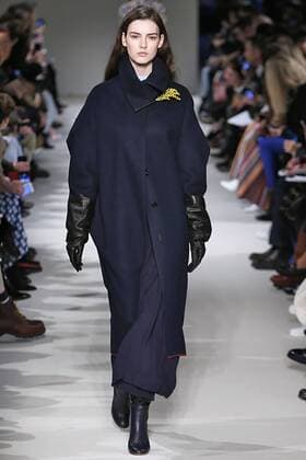 . 12 02 2017. New York, United States. Victoria Beckham show at New York Fashion Week for Autumn Winter 2107.  xi-Imagesx IIM-14378-0026