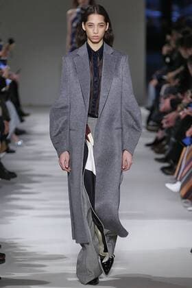 . 12 02 2017. New York, United States. Victoria Beckham show at New York Fashion Week for Autumn Winter 2107.  xi-Imagesx IIM-14378-0036