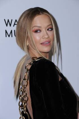 February 12, 2017 - Los Angeles, CA, United States - 12 February 2017 - Los Angeles, California - Rita Ora. Warner Music Group Hosts Annual Grammy Celebration held at Milk Studios. Photo Credit: AdMedia Los Angeles United States - ZUMAa123 20170212_zaa_a123_221 Copyright: xBirdiexThompsonx