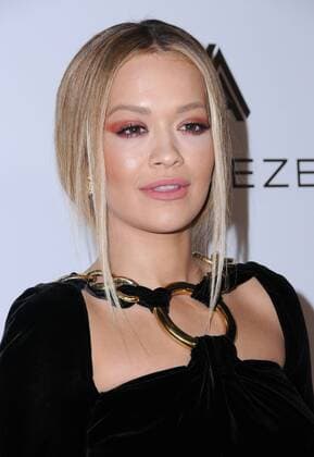 February 12, 2017 - Los Angeles, CA, United States - 12 February 2017 - Los Angeles, California - Rita Ora. Warner Music Group Hosts Annual Grammy Celebration held at Milk Studios. Photo Credit: AdMedia Los Angeles United States - ZUMAa123 20170212_zaa_a123_230 Copyright: xBirdiexThompsonx