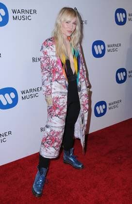 February 12, 2017 - Los Angeles, CA, United States - 12 February 2017 - Los Angeles, California - Nastasha Beddingfield . Warner Music Group Hosts Annual Grammy Celebration held at Milk Studios. Photo Credit: AdMedia Los Angeles United States - ZUMAa123 20170212_zaa_a123_275 Copyright: xBirdiexThompsonx