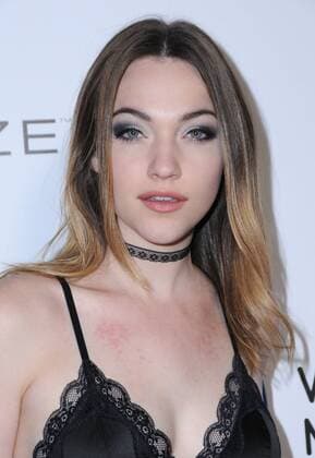 February 12, 2017 - Los Angeles, CA, United States - 12 February 2017 - Los Angeles, California - Violett Beane. Warner Music Group Hosts Annual Grammy Celebration held at Milk Studios. Photo Credit: AdMedia Los Angeles United States - ZUMAa123 20170212_zaa_a123_303 Copyright: xBirdiexThompsonx