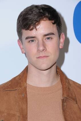 February 12, 2017 - Los Angeles, CA, United States - 12 February 2017 - Los Angeles, California - Connor Franta. Warner Music Group Hosts Annual Grammy Celebration held at Milk Studios. Photo Credit: AdMedia Los Angeles United States - ZUMAa123 20170212_zaa_a123_309 Copyright: xBirdiexThompsonx