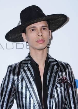 February 12, 2017 - Los Angeles, CA, United States - 12 February 2017 - Los Angeles, California - Spencer Ludwig. Warner Music Group Hosts Annual Grammy Celebration held at Milk Studios. Photo Credit: AdMedia Los Angeles United States - ZUMAa123 20170212_zaa_a123_310 Copyright: xBirdiexThompsonx