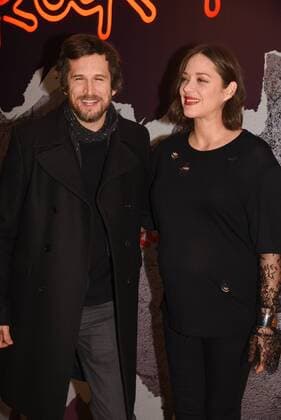 215527 Serge Arnal Starface 2017-02-13 Paris France Premiere du film Rock n Roll a Paris. ARNAL Canet, Guillaume; Cotillard, Marion  Copyright: xSergexArnalx xStarfacex STAR_215527_023