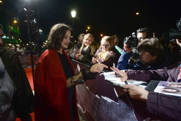 215527 Serge Arnal Starface 2017-02-13 Paris France Premiere du film Rock n Roll a Paris. ARNAL Cotillard, Marion  Copyright: xSergexArnalx xStarfacex STAR_215527_038