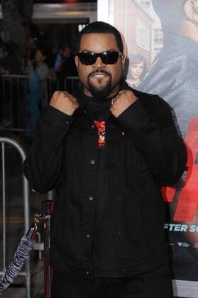 February 13, 2017 - Westwood, CA, United States - 13 February 2017 - Westwood, California - Ice Cube. Fist Fight Los Angeles premiere held at Regency Village Theatre. Photo Credit: AdMedia Westwood United States - ZUMAa123 20170213_zaa_a123_028 Copyright: xBirdiexThompsonx