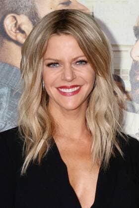 LOS ANGELES - FEB 13: Kaitlin Olson at the Fist Fight Premiere at Village Theater on February 13, 2017 in Westwood, CA  Copyright: xKathyxHutchinsx xIPAx xHutchinsxPhotox