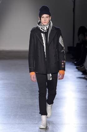 215545 Marineau Starface 2017-02-13 New York Etats-Unis Fashion week de New York. Defile Zadig et Voltaire A W 2017. Zadig & Voltaire, autumn-winter 2017 NewYork, USA New York Fashion Week. Defile Zadig and Voltaire A W 2017. Editorial use only Elmaleh, Noé  Copyright: xMarineaux STAR_215545_005