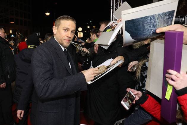 Charlie Hunnam, der Schauspieler bei der The lost City of Z Die versunkene Stadt Z Film Premiere im Rahmen der 67. Internationale Filmfestspiele Berlin Berlinale am 14.02.2017 in Berlin Berlinale 2017- The Lost City Of Z Filmpremiere 