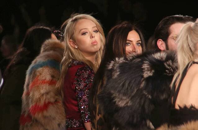 Bilder des Tages New York Fashion Week - Tiffany Trump besucht die Dennis Basso Modenschau February 14, 2017 - New York, New York, U.S. - TIFFANY TRUMP attends the Dennis Basso F W 2017 Fashion Show.Skylight Clarkson Square, NYC.February 14, 2017.Photos by , Photos Inc.2017 New York U.S. - ZUMAms4_ 20170214_zaf_ms4_004 Copyright: xSoniaxMoskowitzx