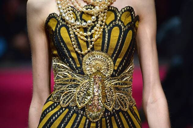 Bilder des Tages New York Fashion Week - Naeem Khan Modenschau A model walks on the runway at the Naeem Khan fashion show at New York Fashion Week: The Shows at Gallery 2 Skylight Clarkson Sq on February 14, 2017 in New York City.  NYP201702141065 ANDREAxHANKS
