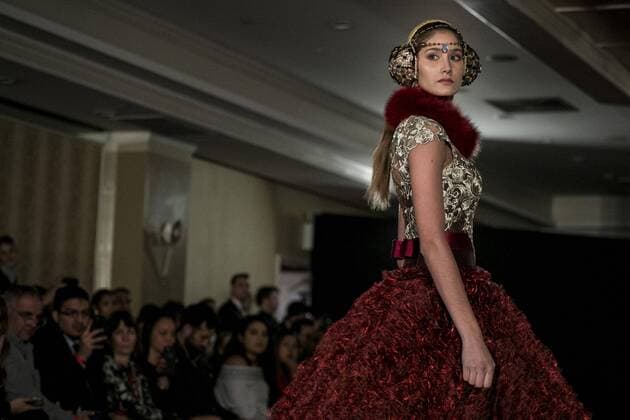 New York Fashion Week - Nidal Modenschau A model presents a creation by designer Nidal during Uptown Fashion Week in New York, US, 14 February 2017. UPTOWN FASHION WEEK IN NEW YORK !ACHTUNG: NUR REDAKTIONELLE NUTZUNG!  Copyright: xEduxBayerx NUE106 20170215-636227354782457189