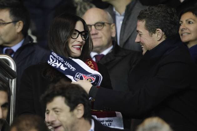 February 14, 2017 - Paris, France - Liv Tyler (L) and husband Royston Langdon of ArcKid attend the UEFA Champions League round of 16 first leg football match between Paris Saint-Germain and FC Barcelona on February 14, 2017 at the Parc des Princes stadium in Paris. (Credit Image: Â© Geoffroy Van Der Hasselt NurPhoto via ZUMA Press) Paris Saint-Germain v FC Barcelona - UEFA Champions League Round of 16: First Leg ZUMAPRESS.com  ZUMA-20170214_zaa_n230_576.jpg