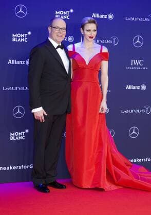 Bilder des Tages Monte Carlo, Monaco - February 14, 2017: Red Carpet at the Laureus World Sports Awards with HSH Prince Albert II of Monaco and Princess Charlene Laureus World Sports Awards 2017