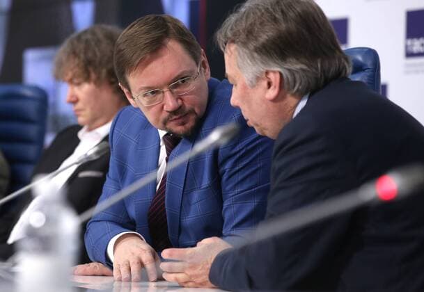 MOSCOW, RUSSIA - FEBRUARY 15, 2017: Cello player Alexander Kniazev, Russia s deputy minister of culture Alexander Zhuravsky, and general director of the Moscow Philharmonic Society Alexey Shalashov (L-R) at a press conference held via a video conference link between Moscow, St Petersburg, Yekaterinburg, and Novosibirsk, to discuss the results of the 2016 leg of the 2nd All Russian Music Competition focused on wind instruments, percussion instruments, the organ and the harp, and the opening of the 2017 leg focused on folk instruments. The All Russian Music Competition consists of 4 legs. Anton Novoderezhkin TASS TS041373