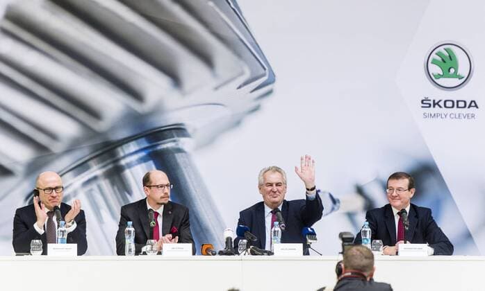 Skoda Auto CEO Bernhard Maier, from left, Hradec Kralove Region s Governor Jiri Stepan, Czech President Milos Zeman and Skoda Auto Board Member Bohdan Wojnar during President s visit to the Skoda plant in Vrchlabi, Hradec Kralove Region, Czech Republic, February 15, 2017. (CTKxPhoto DavidxTanecek) CTKPhotoP201702150926601  TAD 021