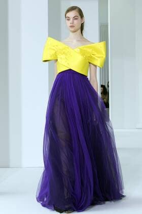 A model presents Fall Winter creations of the Spanish brand Delpozo during New York Fashion Week in New York, United States, 15 February 2017. The collection created by Catalan designer Josep Font is inspired in the spirituality of the Nabi art and the abstract sculpture. DELPOZO PRESENTS NEW COLLECTION INSPIRED IN THE NABI ART IN NEW YORK !ACHTUNG: NUR REDAKTIONELLE NUTZUNG!  Copyright: xMiguelxRajmilx NYC001 20170215-636227919908018311
