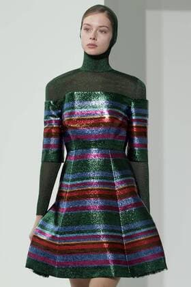 A model presents Fall Winter creations of the Spanish brand Delpozo during New York Fashion Week in New York, United States, 15 February 2017. The collection created by Catalan designer Josep Font is inspired in the spirituality of the Nabi art and the abstract sculpture. DELPOZO PRESENTS NEW COLLECTION INSPIRED IN THE NABI ART IN NEW YORK !ACHTUNG: NUR REDAKTIONELLE NUTZUNG!  Copyright: xMiguelxRajmilx NYC001 20170215-636227919914726225