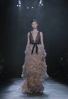 A model walks on the runway at the Marchesa fashion show at New York Fashion Week at Skylight Clarkson Sq on February 15, 2017 in New York City.  NYP20170215118 JOHNxANGELILLO