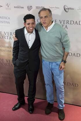 Milton Sanchez and Paco Arango attends to the premiere of the film Lo que de verdad importa in Madrid, Spain. February 15, 2017.  (20170215026)
