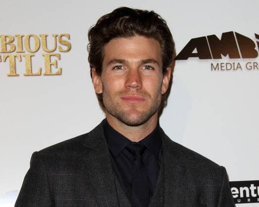 February 15, 2017 - Los Angeles, CA, United States - 15 February 2017 - Los Angeles, California - Austin Stowell. In Dubious Battle Los Angeles Premiere held at the ArcLight Hollywood Theatre in Hollywood. Photo Credit: AdMedia Los Angeles United States - ZUMAa123 20170215_zaa_a123_130 Copyright: xAdmediax