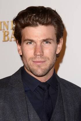 LOS ANGELES - FEB 15: Austin Stowell at the In Dubious Battle Los Angeles Premiere at the ArcLight Theater on February 15, 2017 in Los Angeles, CA  Copyright: xHPAx xIPAx xHutchinsxPhotox